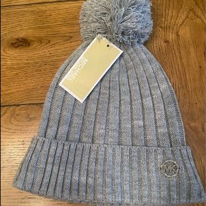 Grey Michael Kors Winter hat